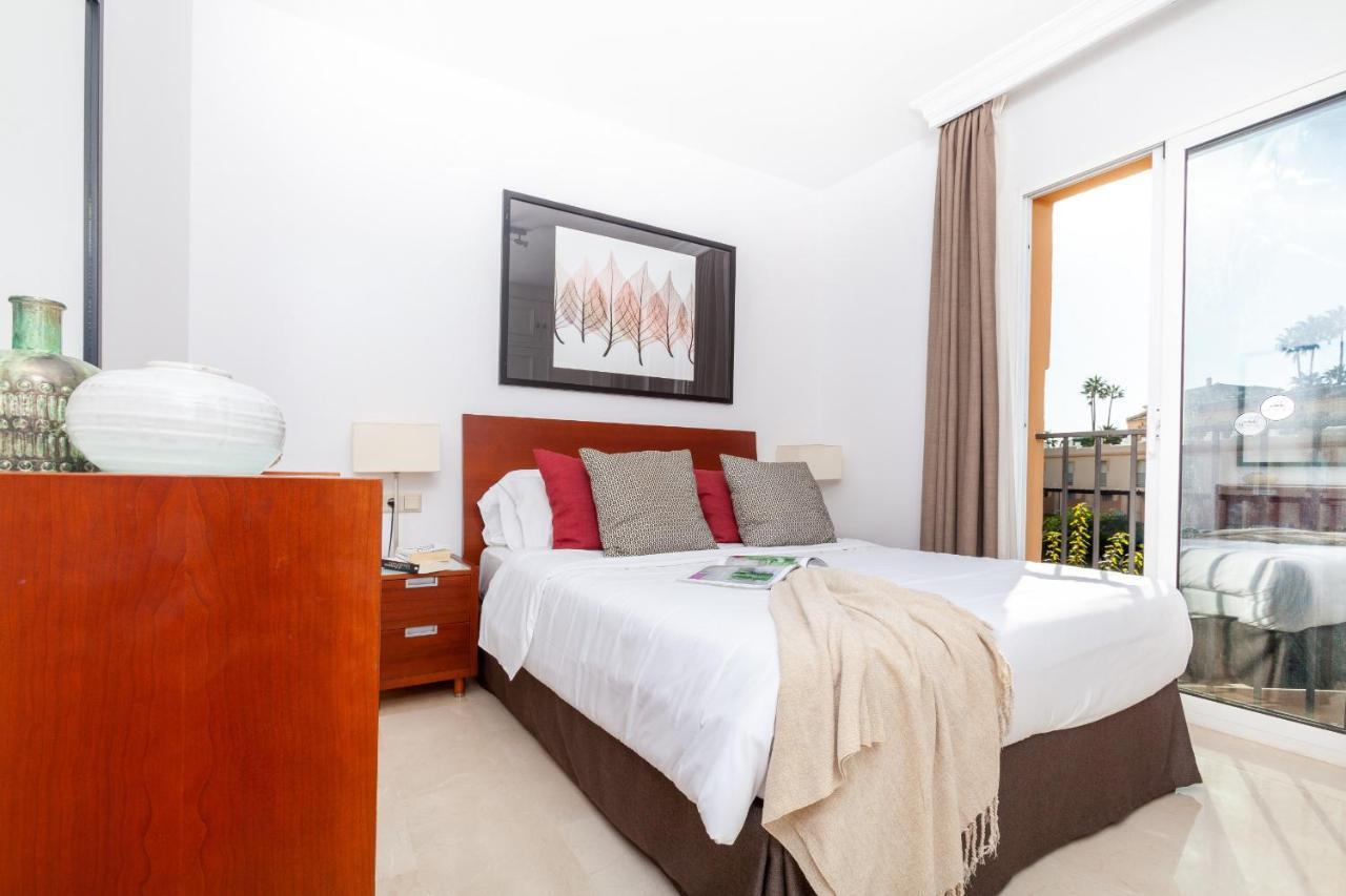 Playa & Beach Apartments Mijas Costa & Fuengirola By Alfresco Stays El Faro Kültér fotó