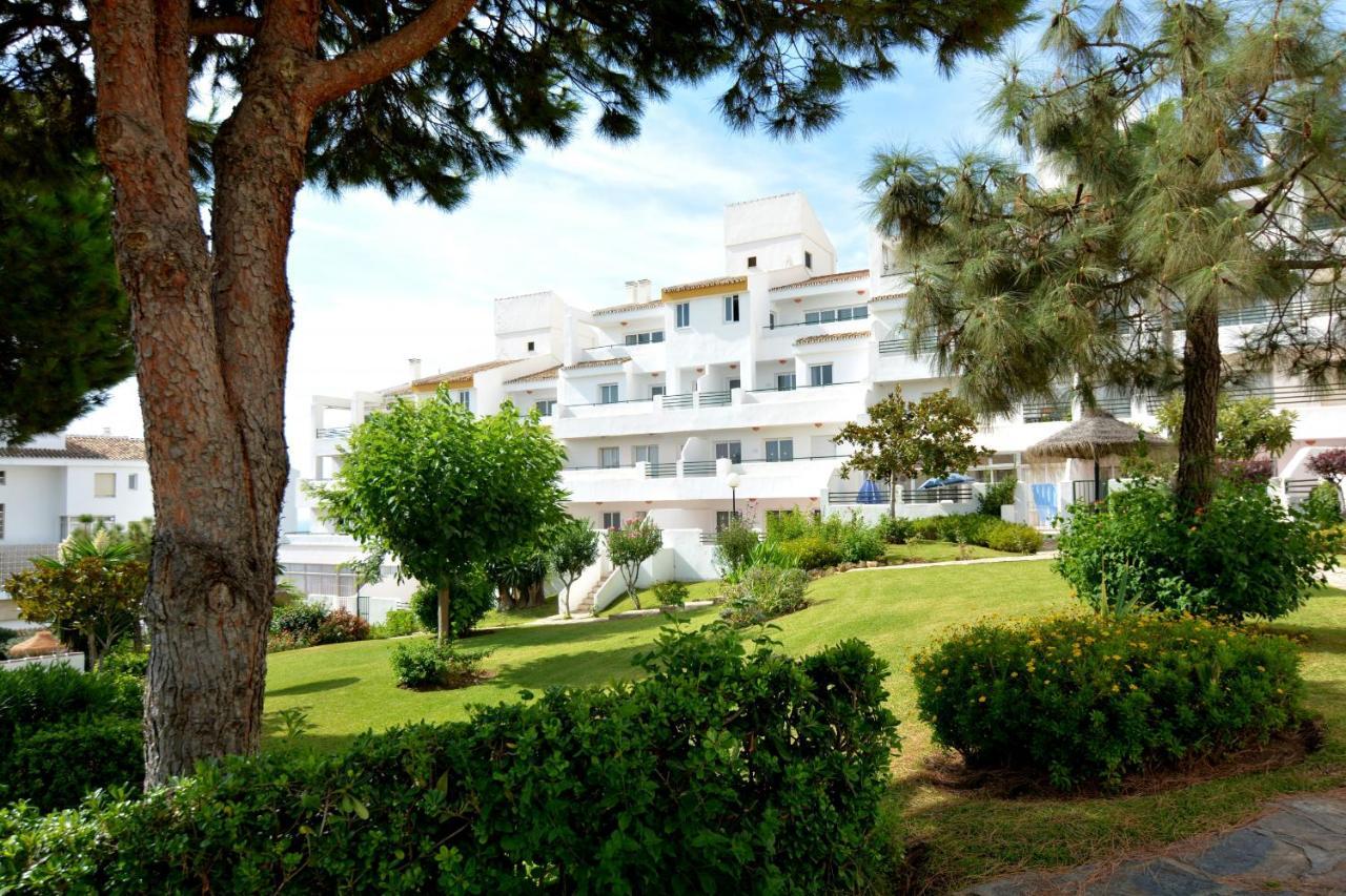 Playa & Beach Apartments Mijas Costa & Fuengirola By Alfresco Stays El Faro Kültér fotó