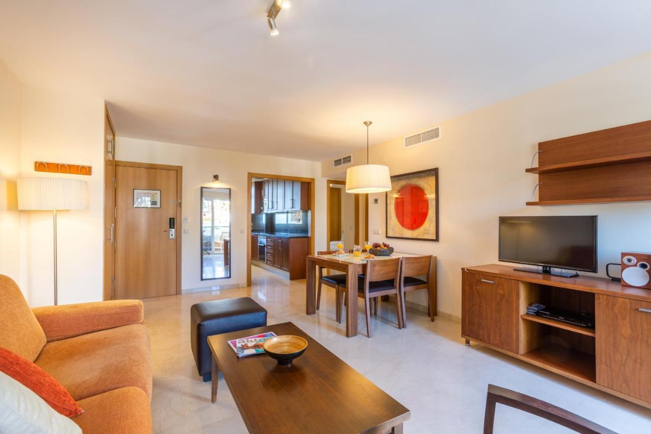 Playa & Beach Apartments Mijas Costa & Fuengirola By Alfresco Stays El Faro Kültér fotó