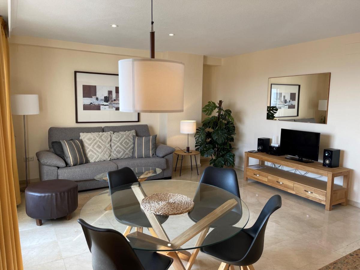 Playa & Beach Apartments Mijas Costa & Fuengirola By Alfresco Stays El Faro Kültér fotó